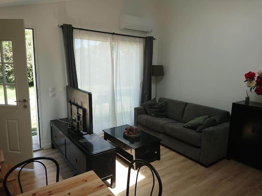 לה בולו Maison Au Pied Des Pyrenees מראה חיצוני תמונה